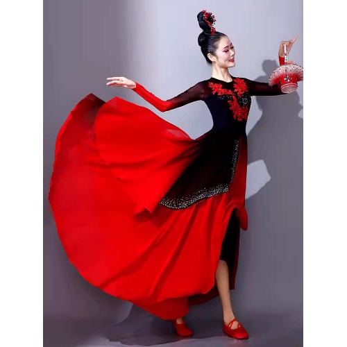 Chinese folk black red gradient Classical dance costumes female ethereal opening song hanfu fairy dress large swing skirt Art examination fan yange dance Chinese style wear for female